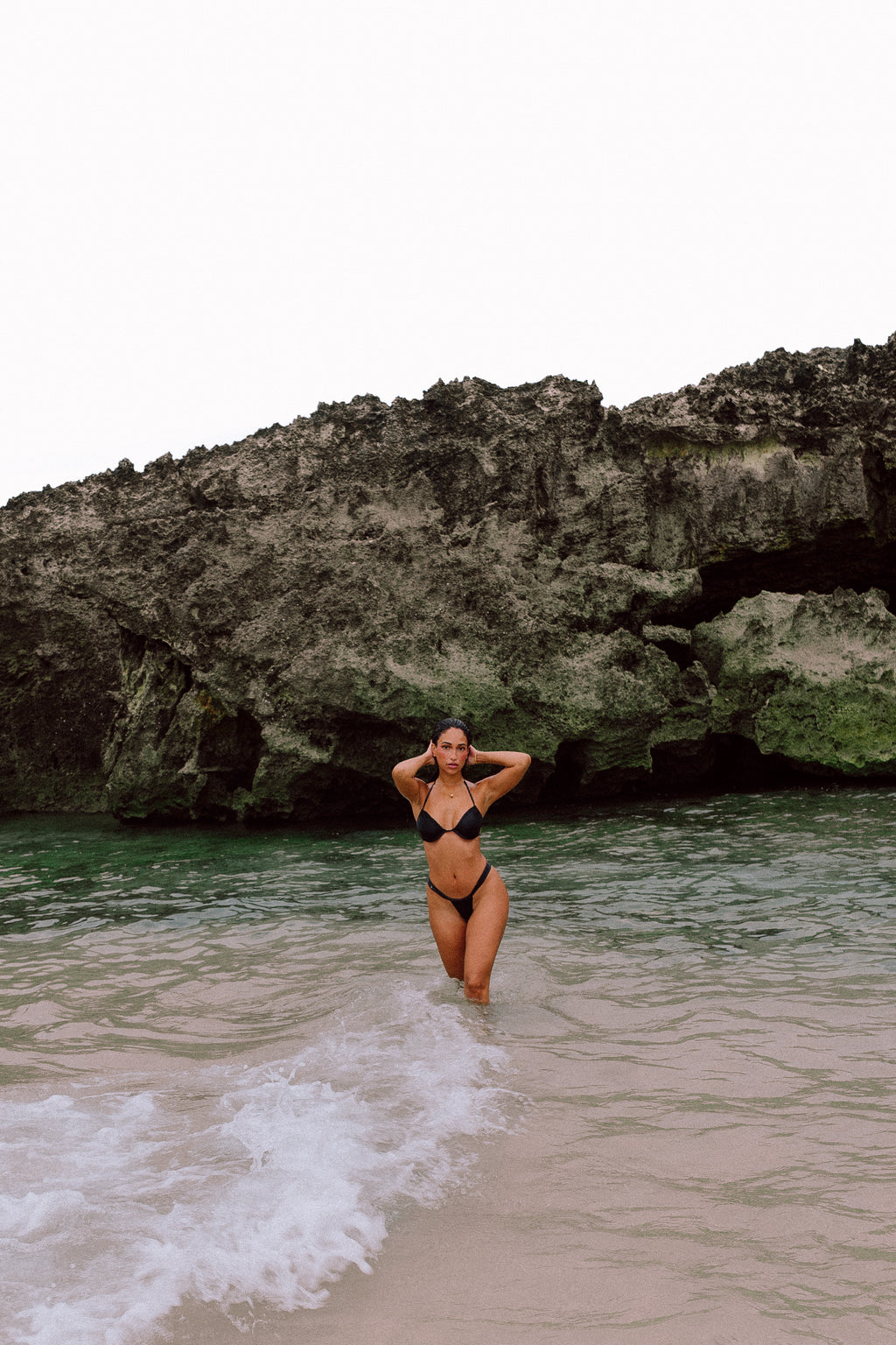 NOIR — SALMA BOTTOM